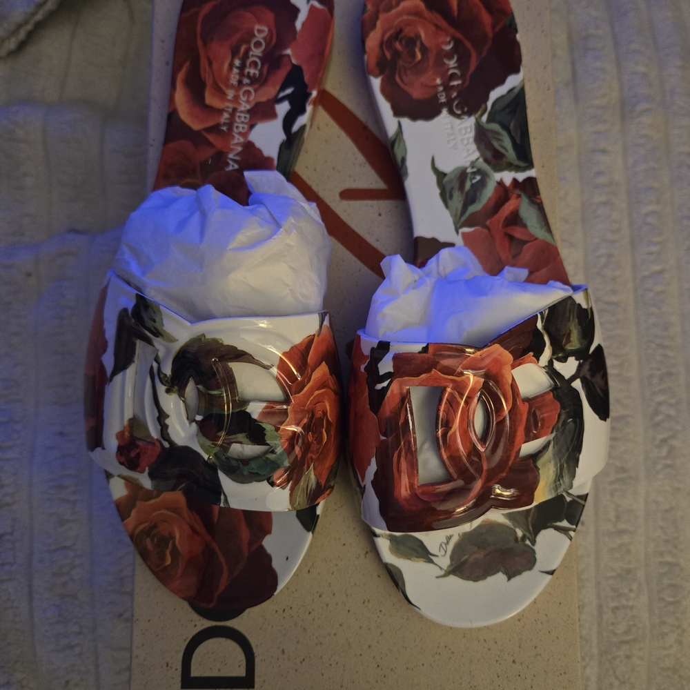 Dolce & Gabbana Floral Sandals - Red and White